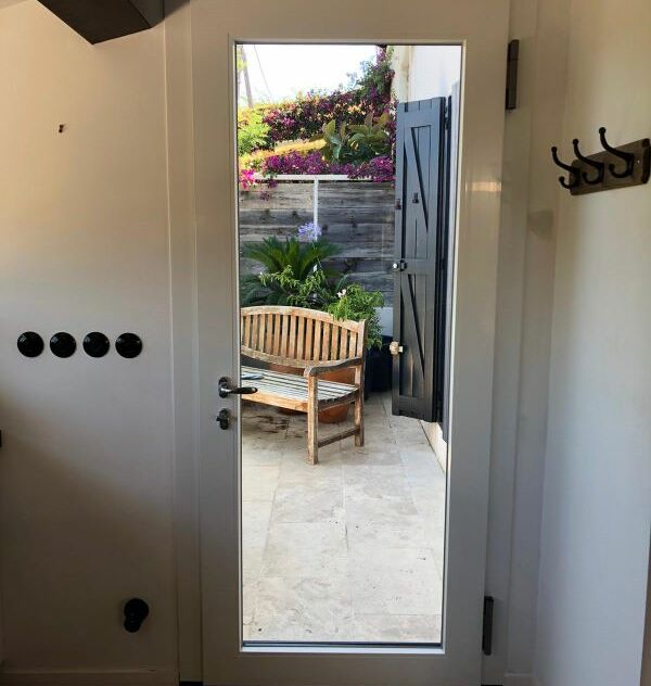 Réalisation d'une porte d'entrée Modèle GRAND JOUR RFP